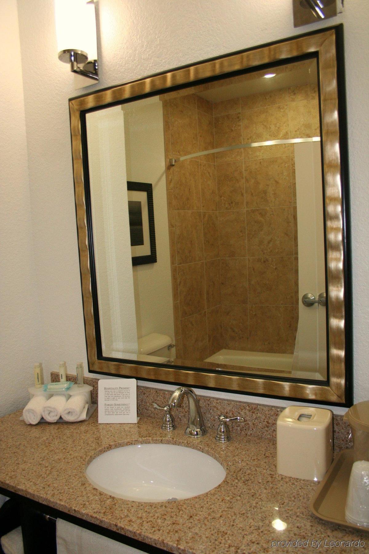 Holiday Inn Express & Suites Arkadelphia - Caddo Valley By Ihg Room photo